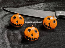 Load image into Gallery viewer, Pumpkin Gripper