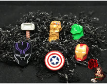 Load image into Gallery viewer, Avengers Gripper