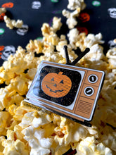 Load image into Gallery viewer, Halloween III Season Of The Witch Pumpkin Tv Enamel Pin