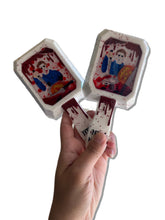 Load image into Gallery viewer, The Stalker Shaker Mirror