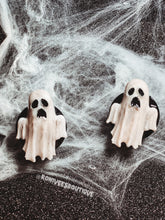 Load image into Gallery viewer, Ghostie Gripper