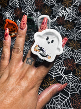 Load image into Gallery viewer, Limited Edition Liquid Shaker Halloween Gripper