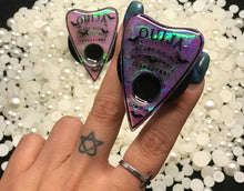 Load image into Gallery viewer, Iridescent Ouija Planchette Gripper