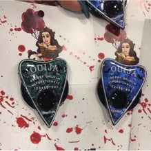 Load image into Gallery viewer, Color Shift Ouija Planchette Gripper