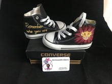 Load image into Gallery viewer, Lion Converse